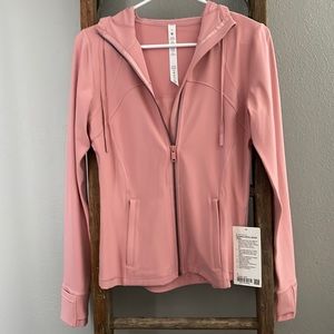 NWT Lululemon Hooded Nulu Define Jacket size 8